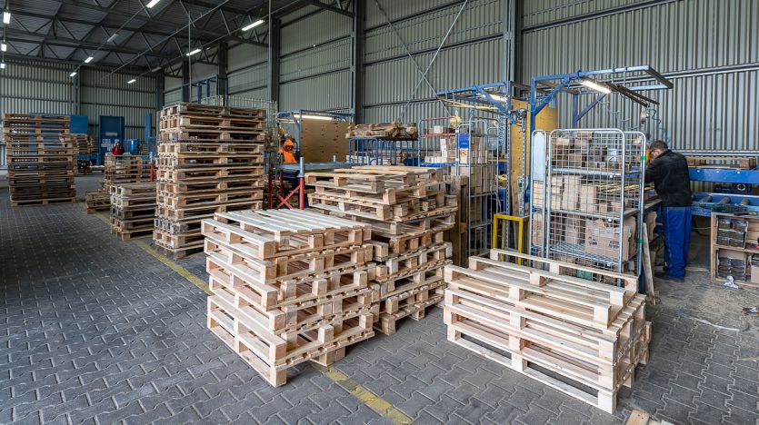 Embalagens circulares no âmbito do PPWR: o valor da recompra e da valorização de paletes