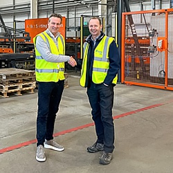 Grupo Rotom expande presença no Reino Unido com aquisição da Kingsbury Pallets